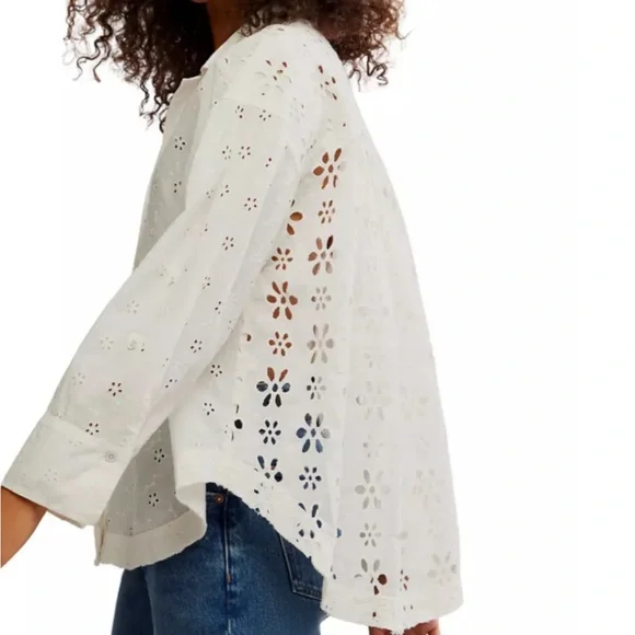 We The Free Mae Washed Eyelet Button Down Shirt size L - Picture 6 of 13